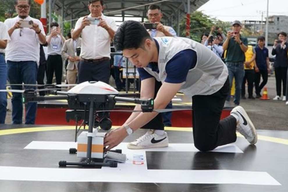 Ho Chi Minh City inaugurates Vietnam’s inaugural maritime UAV delivery service.