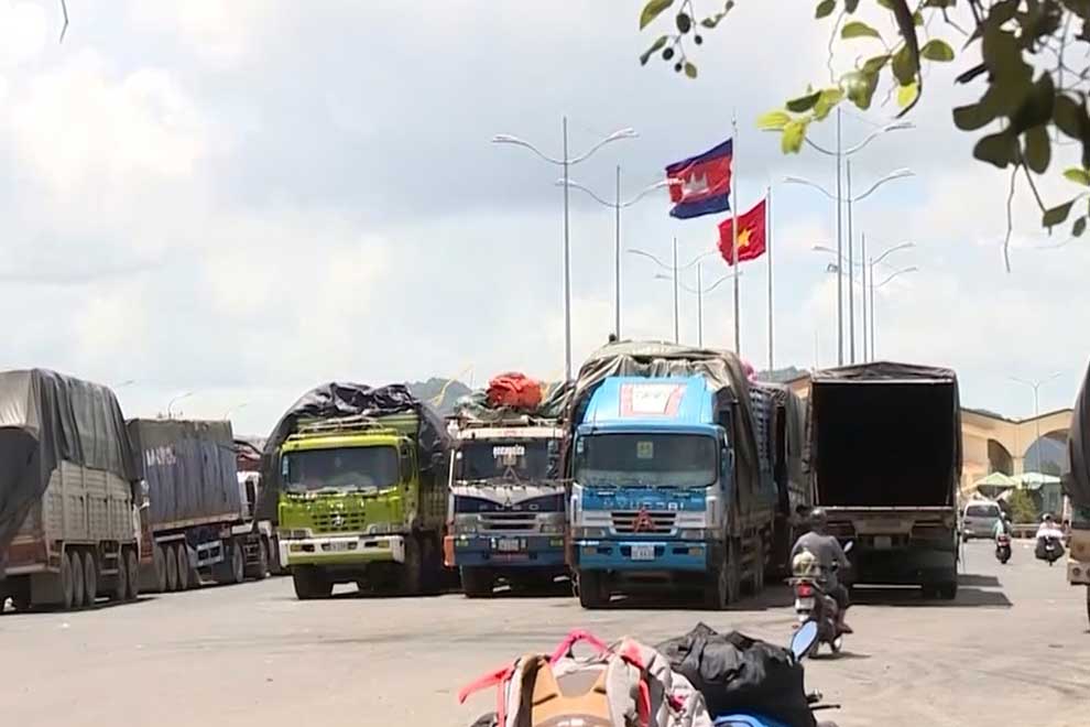 Exports to Vietnam grow to $1.6B in first 7 months | Phnom Penh Post